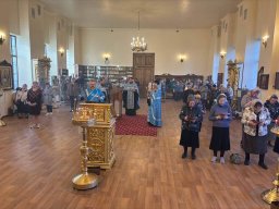 Утреня с акафистом